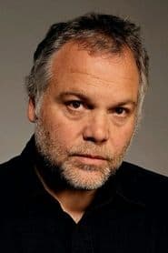 Vincent D'Onofrio as Hoskins
