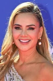 Ximena Córdoba as Rebeca Zambrano