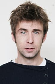Laurent Caron as Dorcteur Lopez
