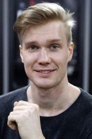 Joonas Suotamo as Chewbacca