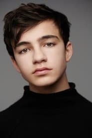 Bryce Gheisar as Cory Landy