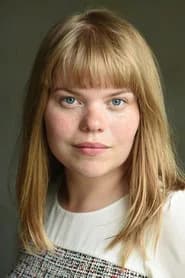 Alfrun Rose as Kitchen Maid (uncredited)