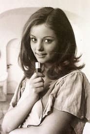 Ulrike Butz as Topsy