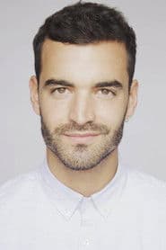 Fede Aznárez as Enrique Platero