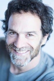 Fausto Maria Sciarappa as Doctor
