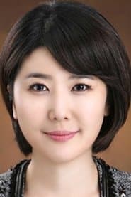 Shim Soo-mi as JTBC Reporter