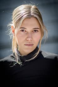 Bella Glanville as Influencer (uncredited)