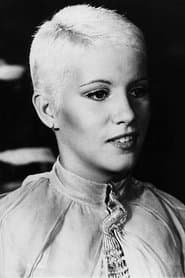 Annie Belle as Jennifer
