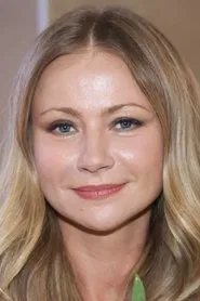 Mariya Mironova as Vera