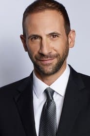 Bernardo de Paula as Governor / Little Boy's Father / Male Partier (voice)