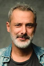 Kamil Güler as Tajun