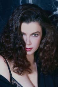 Elizabeth Berridge as Constanze Mozart