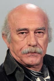 Halil Kumova as Nuran's uncle