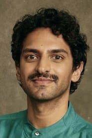 Karan Soni as Dopinder
