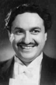 Leonard Steckel as Man (uncredited)