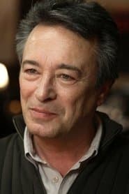 Oscar Martínez as Mauricio (segment "La propuesta")