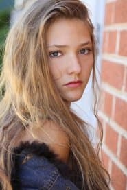 Lili Sepe as Kelly Height