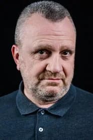 Ivan Pecnik as Man 2 in Car