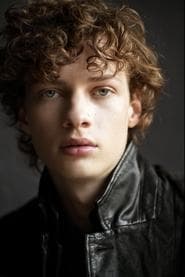 Teagan Stark as Patrick Smith #4