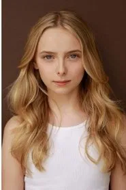 Anouk Darwin Homewood as Céleste
