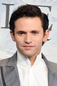 Benjamín Segura as Rafael "Vasco" Echevarren