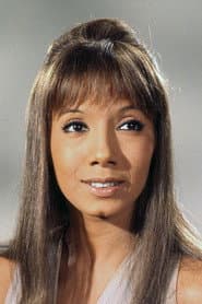Rosenda Monteros as Petra