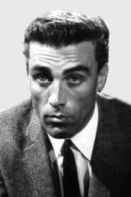 Sieghardt Rupp as Lieutenant Sturmer