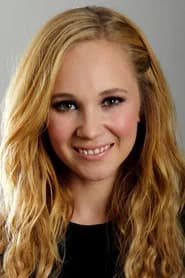 Juno Temple as Ivy (voice)