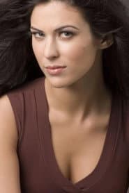 Kerbie O'Neill as Hamptons Girl