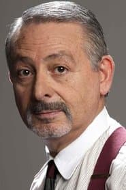 Leo Gullotta as Ignazio, usher