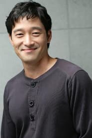 Yoon Hee-won as Platoon Leader