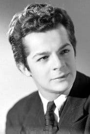 Serge Reggiani as Le barbier