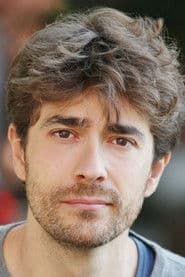 Giovanni Scifoni as Berto