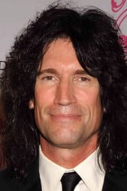 Tommy Thayer as Spaceman (voice)