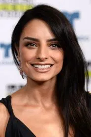 Aislinn Derbez as Esmeralda