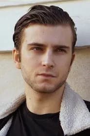 Léo Legrand as Timothé Vallas