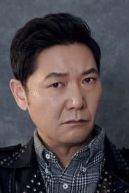 Feng Guoqiang as Piggy