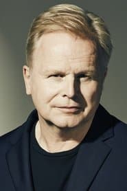 Herbert Grönemeyer as Lieutenant Werner