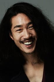 Yoon Young-kyun as Newbie agent