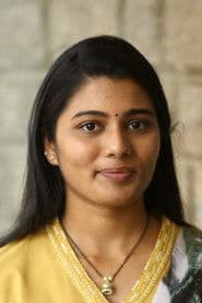 Saranya Pradeep as Murali wife