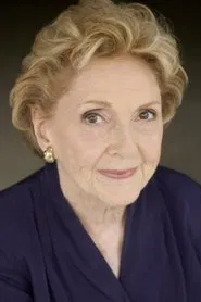 Martha B. Knighton as Elderly Woman