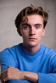 Tommy Belshaw as Giles
