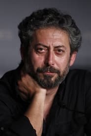Taner Birsel as Fuat Binbaşı