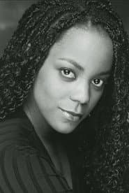 Lucinda Davis as Policewoman